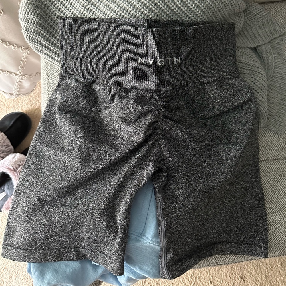 NVGTN Scrunch Shorts